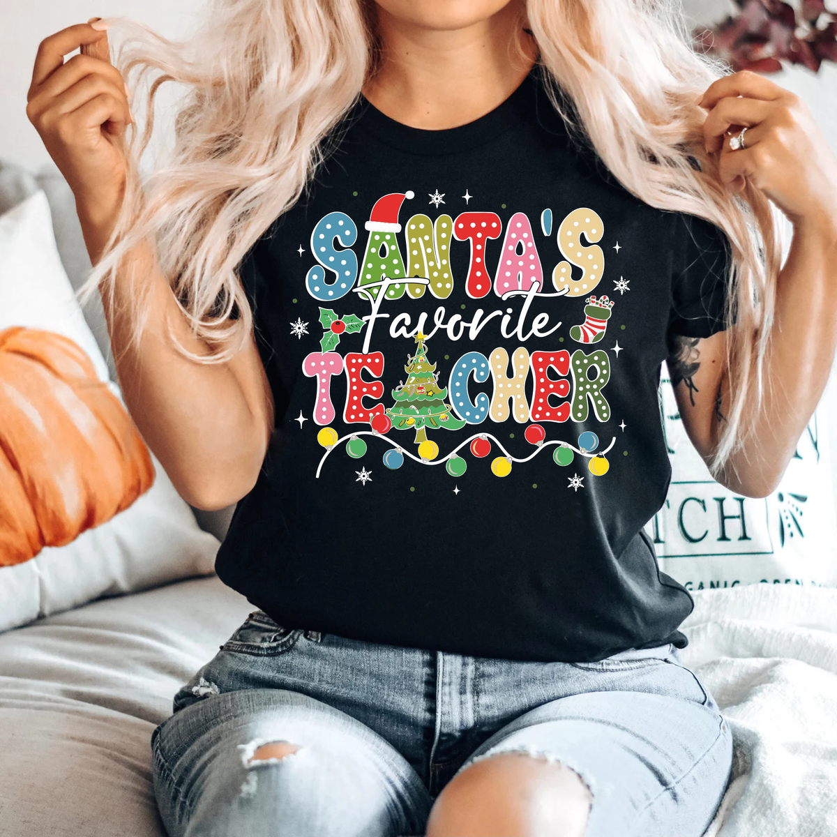 Santa's Favorite Teacher,Christmas Shirts(QS1128)