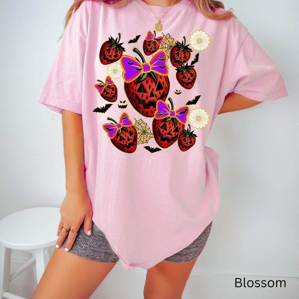 Spooky Strawberry,Halloween Shirts(QS899)